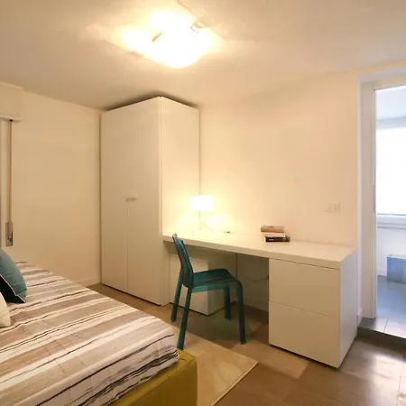 Modern Open Space קמאיורה