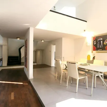Modern Open Space קמאיורה